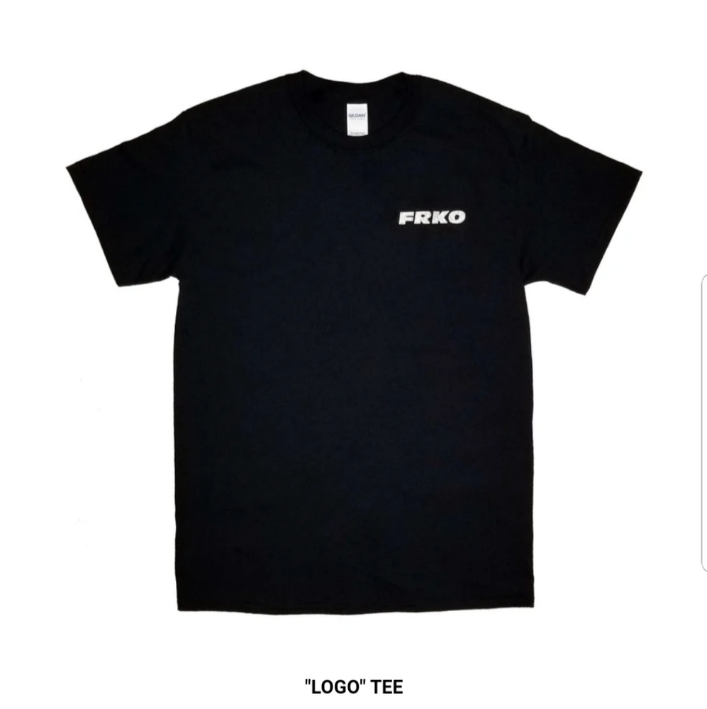 "LOGO" Tee